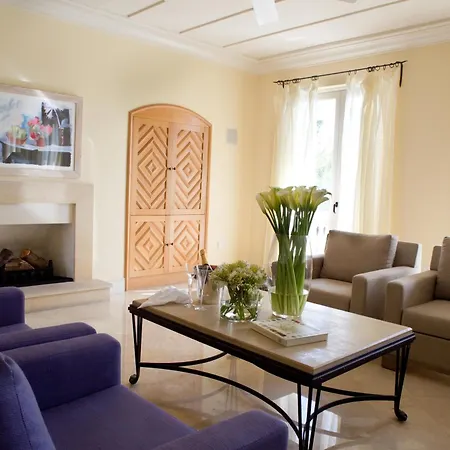 Feriested Anassa Polis