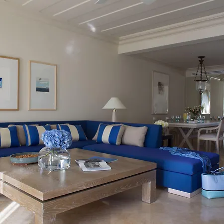 Anassa 5* Πόλη