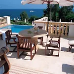 Anassa Polis
