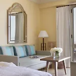 Anassa منتجع 5*