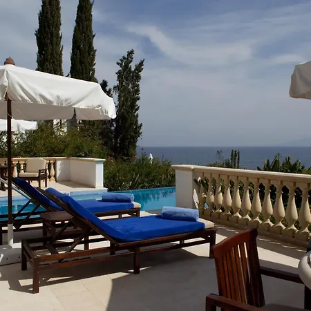 Resort Anassa Polis