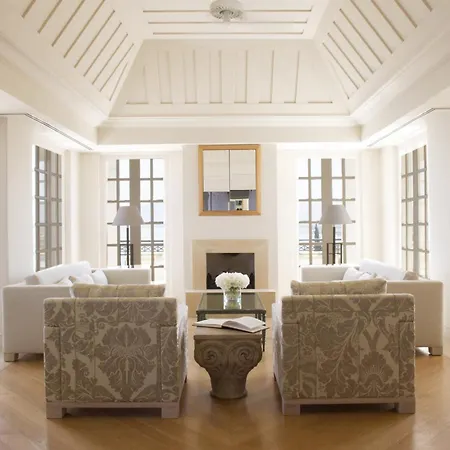 Resort Anassa Polis