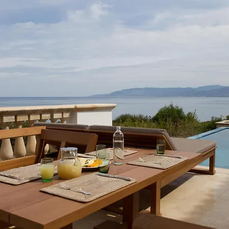 Anassa 5* Polis
