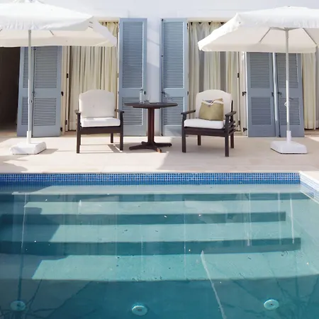 Anassa אתר נופש Polis